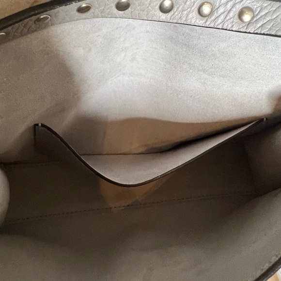 VALENTINO GARAVANI ROCKSTUD
CROSSBODY - Picture 9 of 10